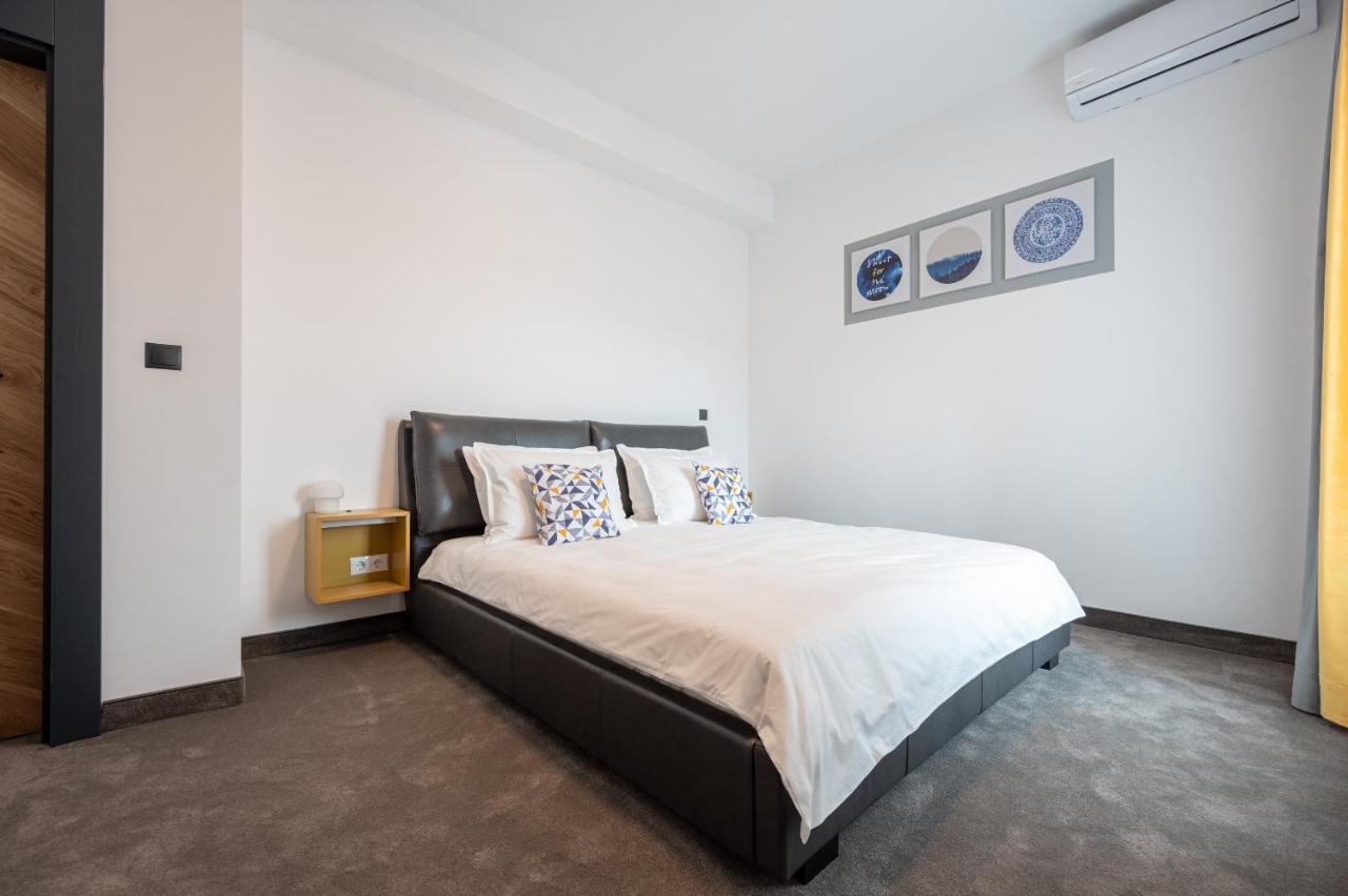Calvin Aparthotel Nagyvárad Kültér fotó