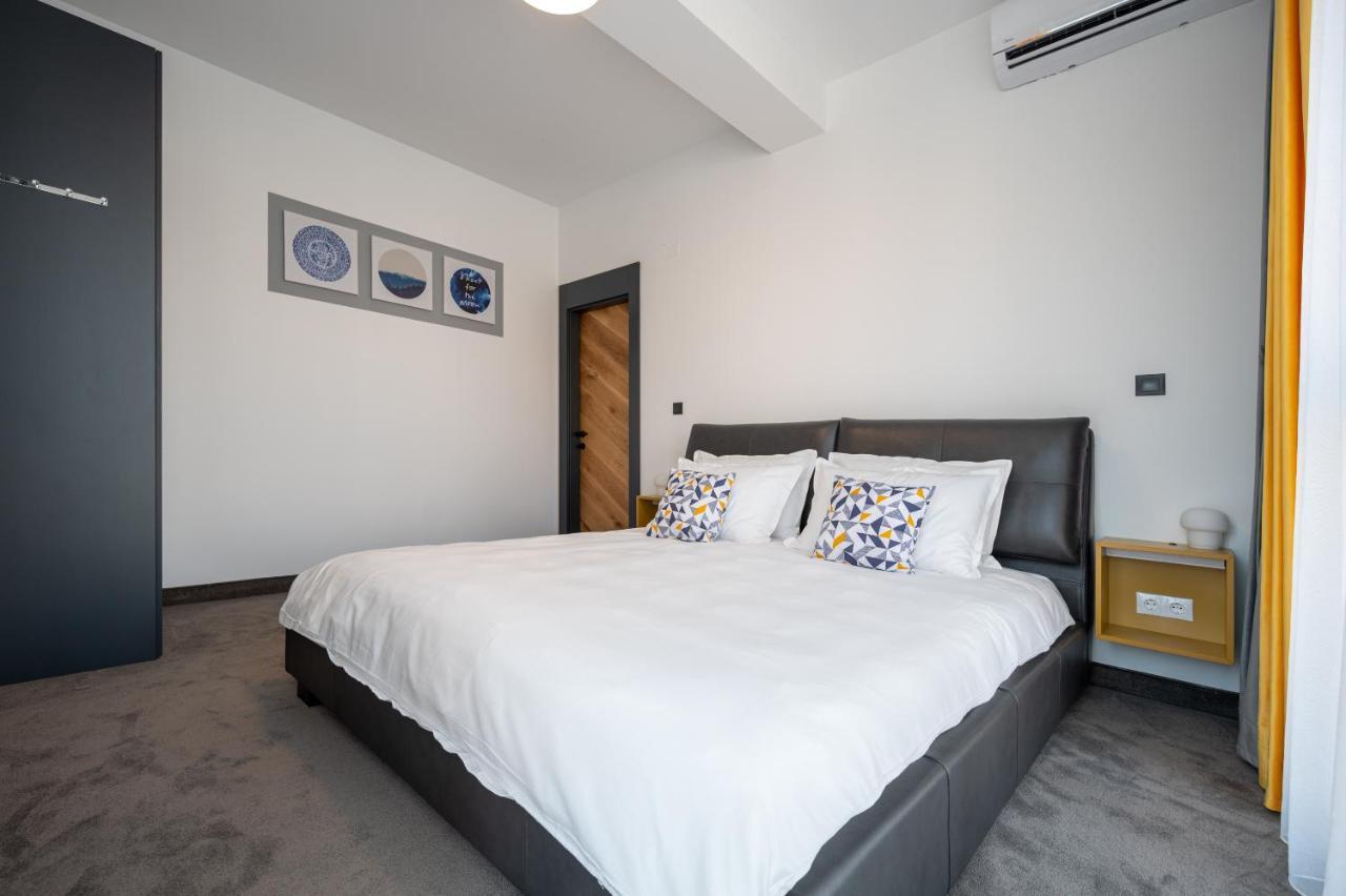 Calvin Aparthotel Nagyvárad Kültér fotó